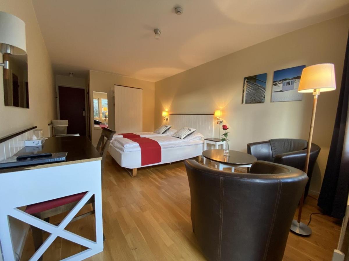 Nordby Hotell Lervik Exterior photo