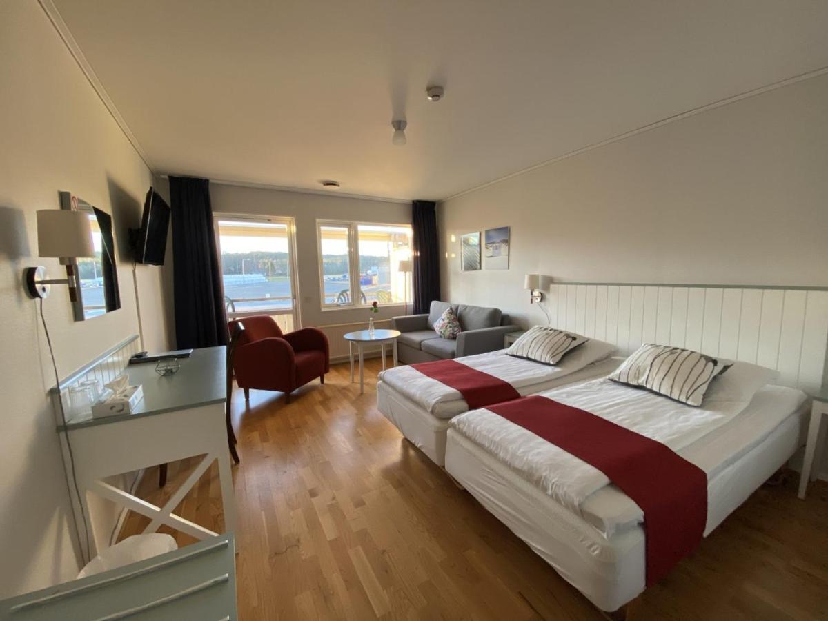 Nordby Hotell Lervik Exterior photo