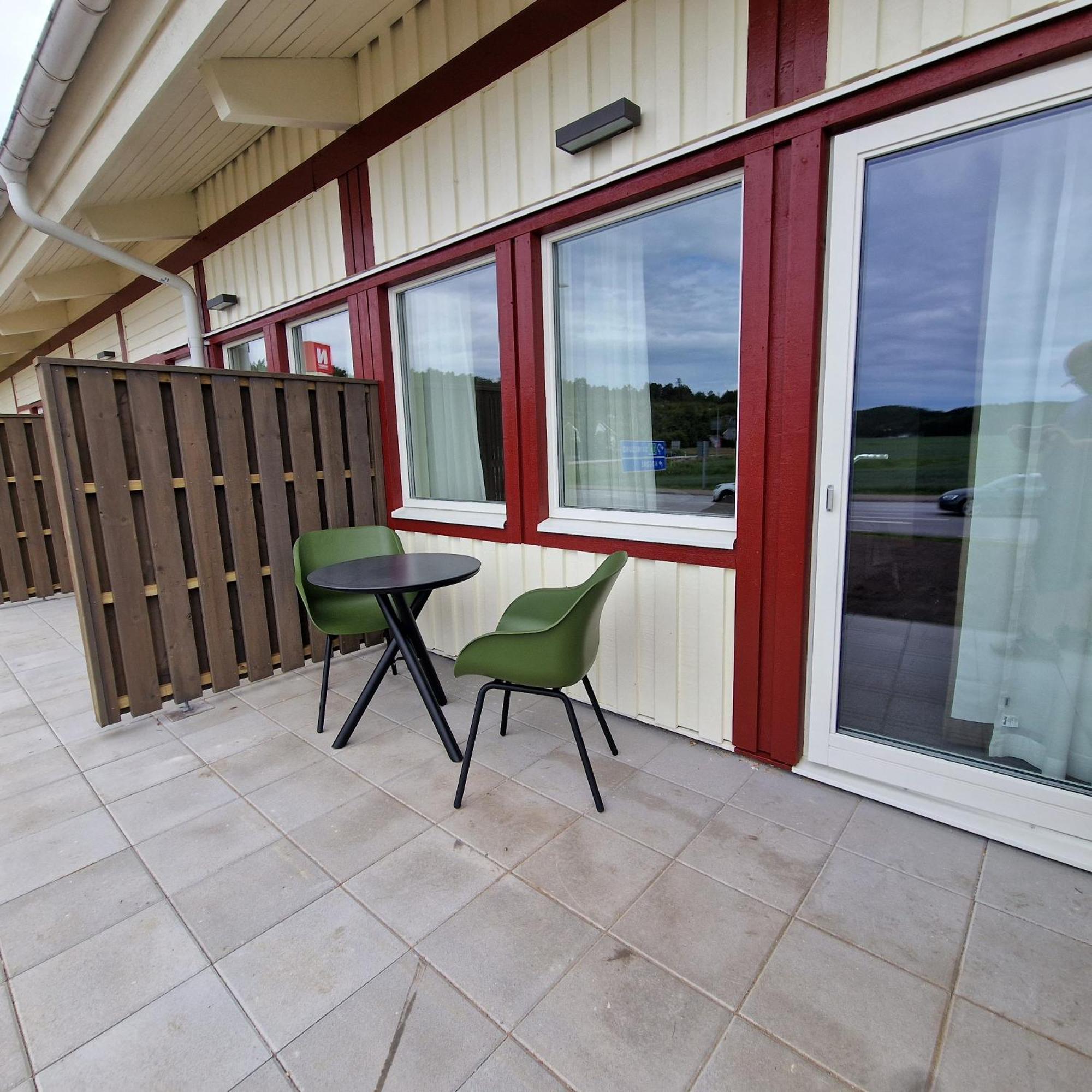 Nordby Hotell Lervik Exterior photo